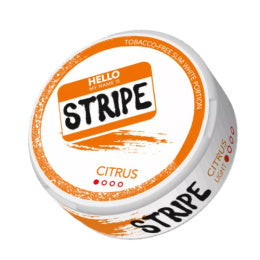 Stripe Light Citrus Nicotine Pouches, weiße Dose mit orangem Design, Zitrusaroma, Medium-Stärke