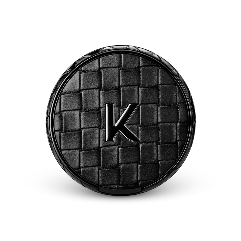 Weekend Kelly – can of nicotine pouches
